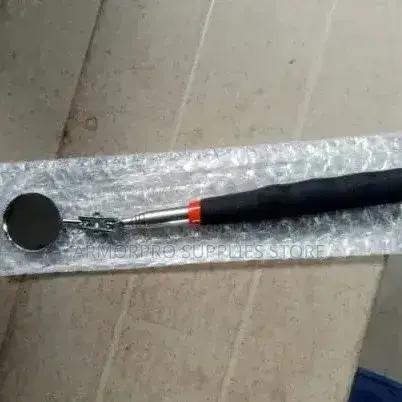 Telescoping Inspection Mirror With an Insulated Grip