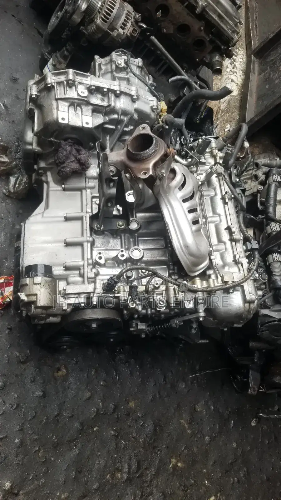 Quality Engine for Toyota 2zr Tokunbo 4 Plug With 12pin Upper Selector