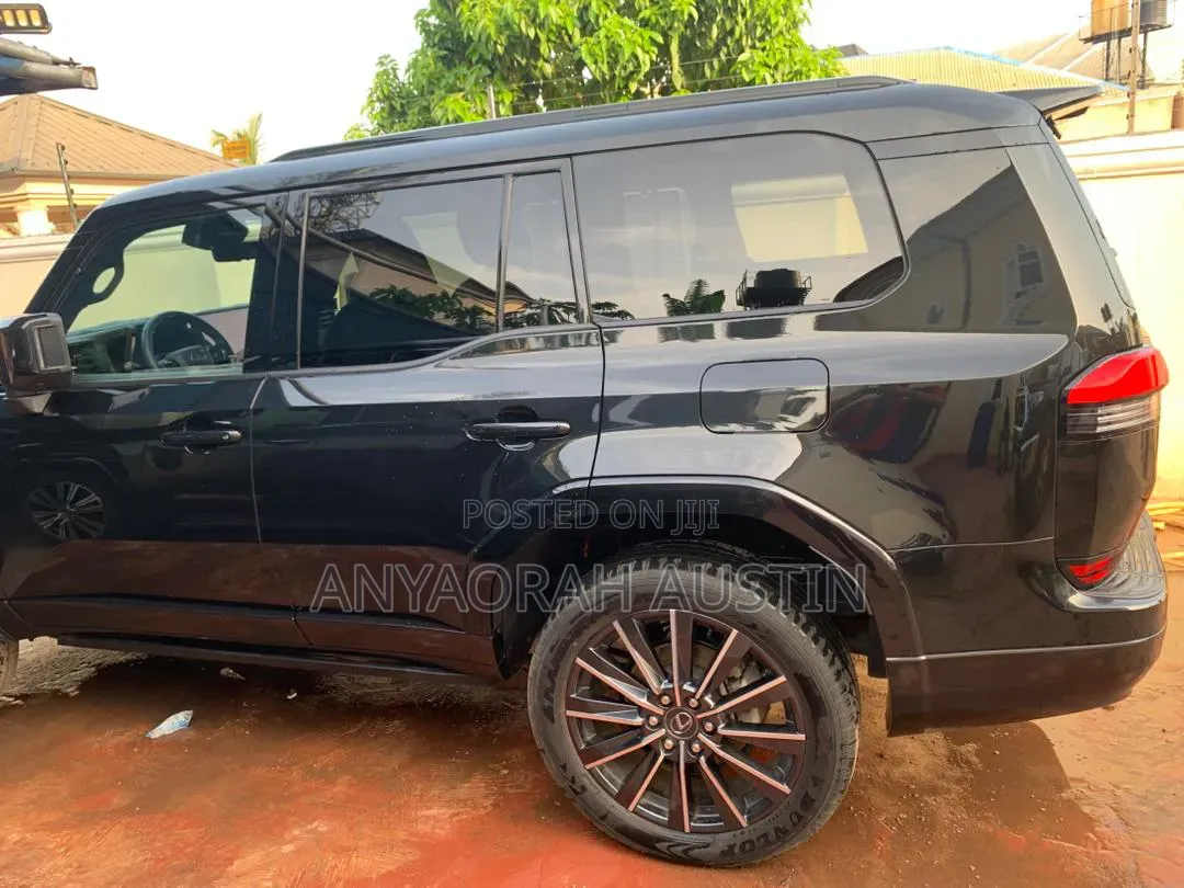 New Lexus GX 2025 Black