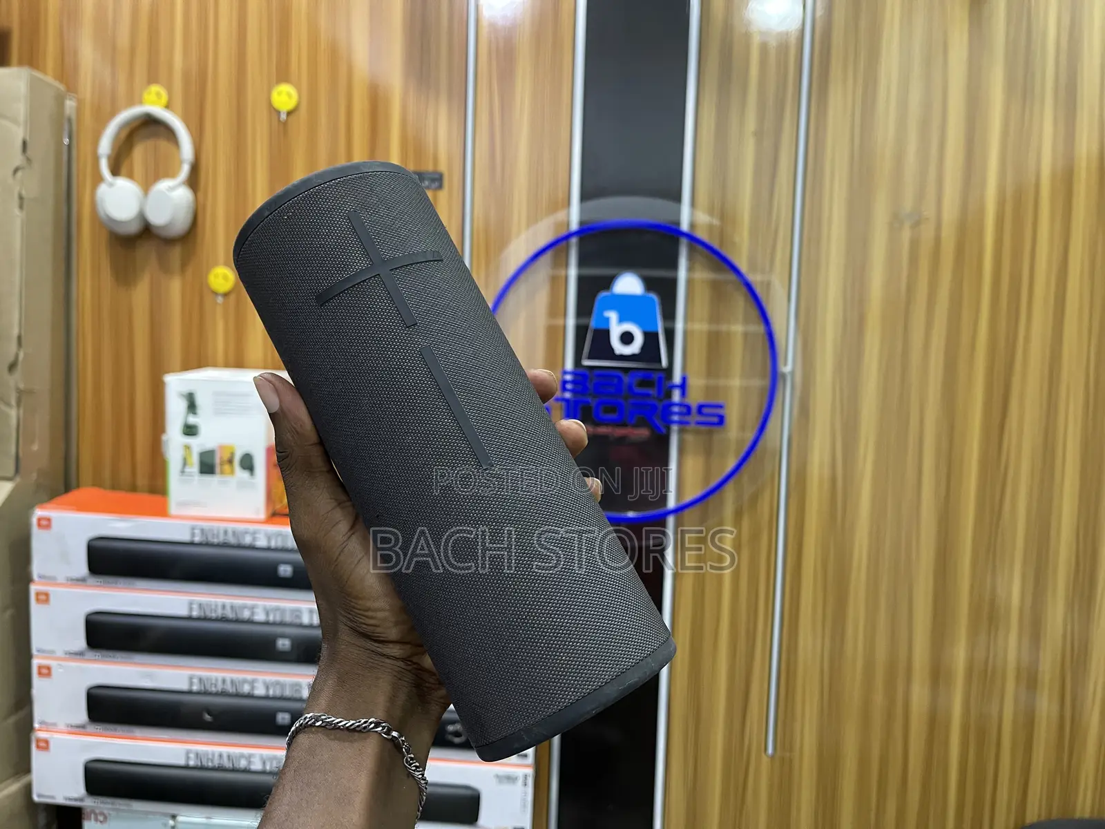 Ultimate Ears Megaboom3 Water Resistant Portable Speaker