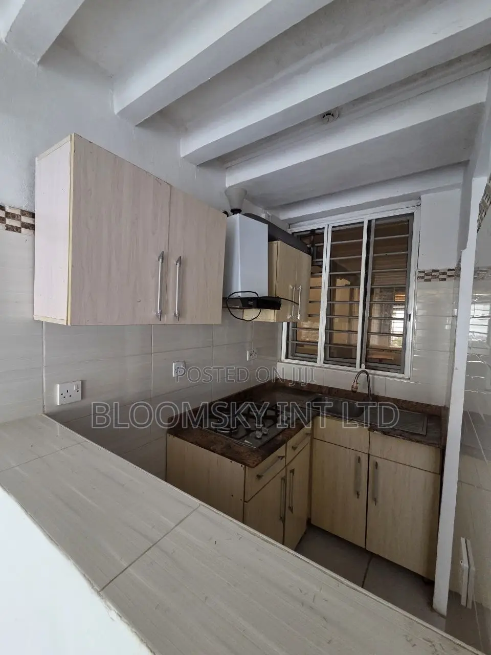 1bdrm Apartment in Victoria Island Extension for rent