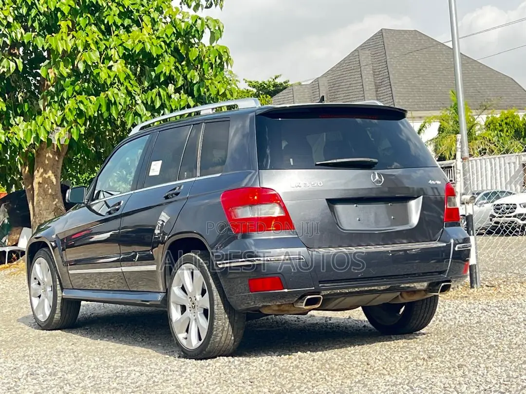 Mercedes-Benz GLK-Class 2010 Gray