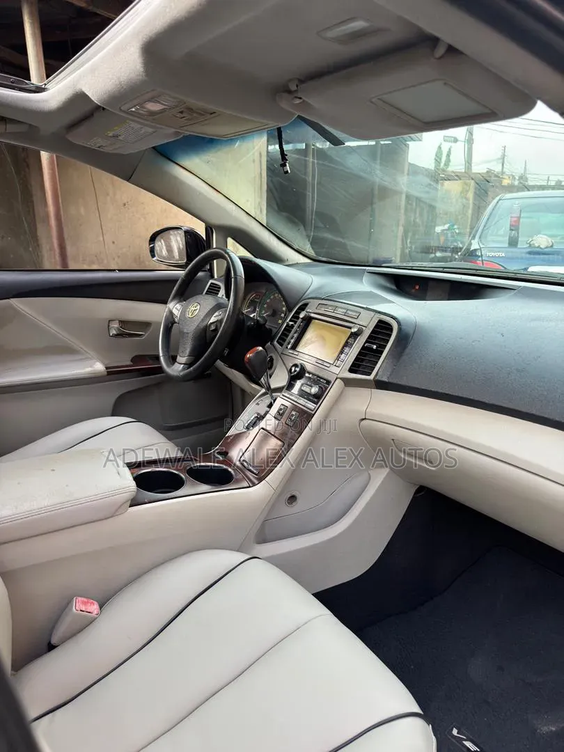 Toyota Venza 2012 Black
