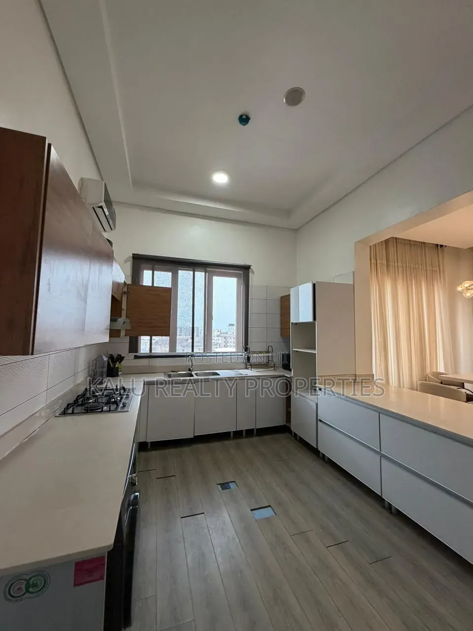 5bdrm Duplex in Lekki Phase1 for rent
