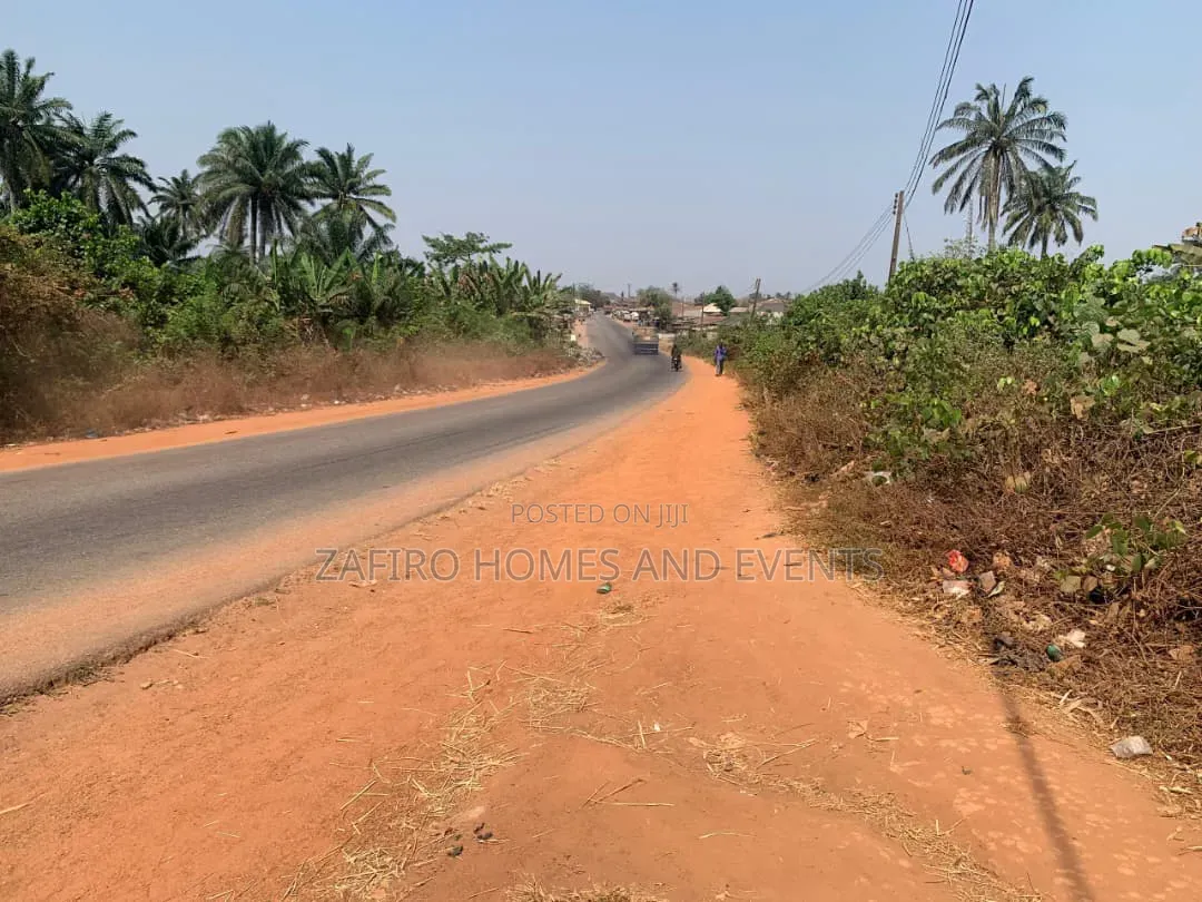 60 Plot of Land at Onidundun Akinleye Area Ibadan for Sale