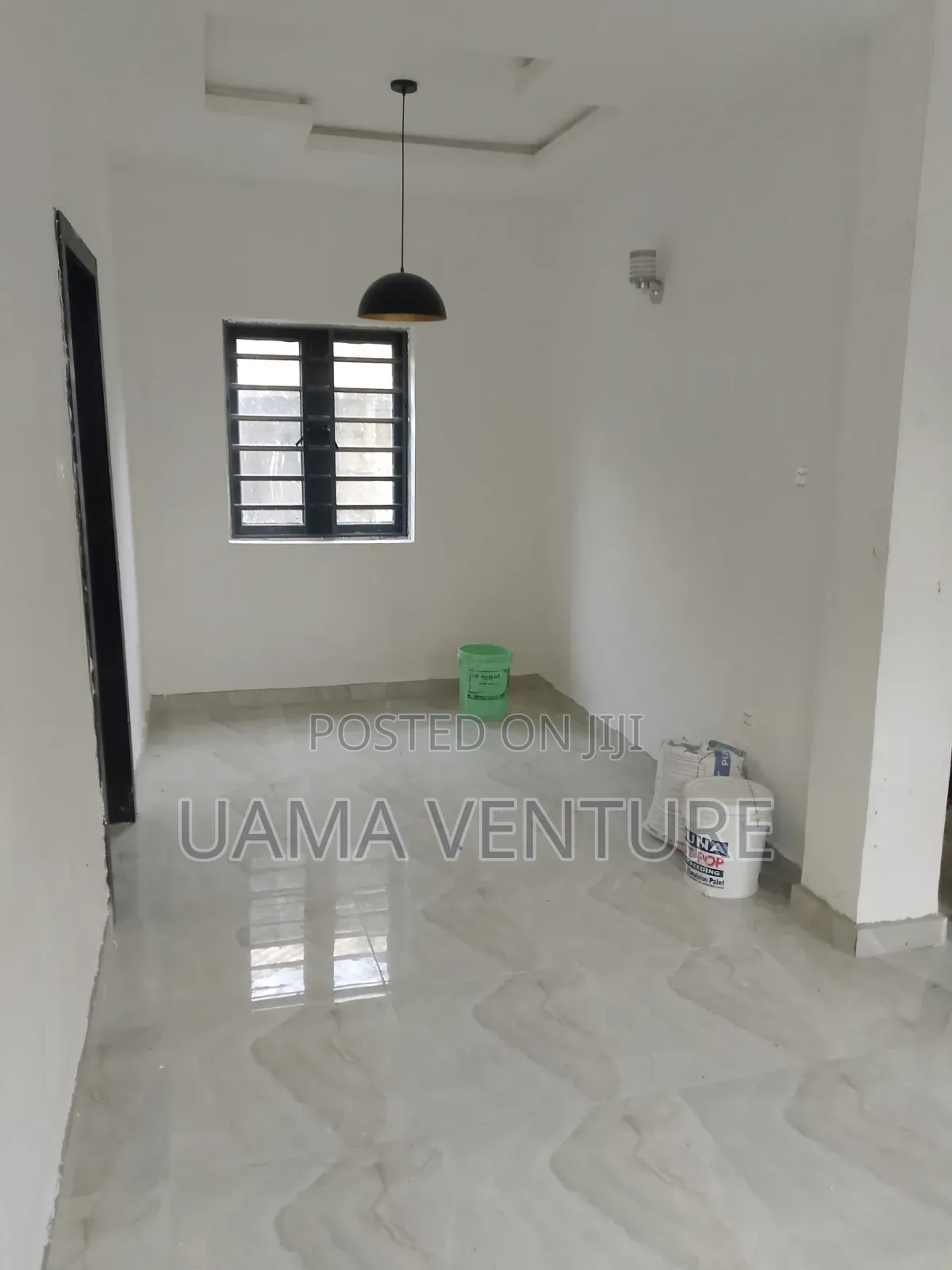 Mini Flat in Eleko for rent