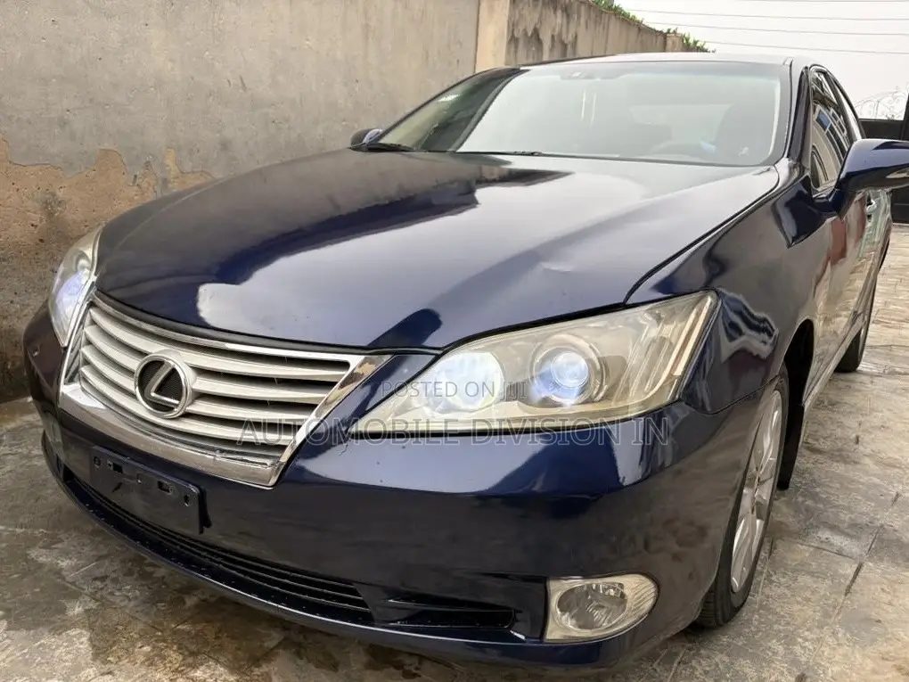 Lexus ES 350 2011 Blue