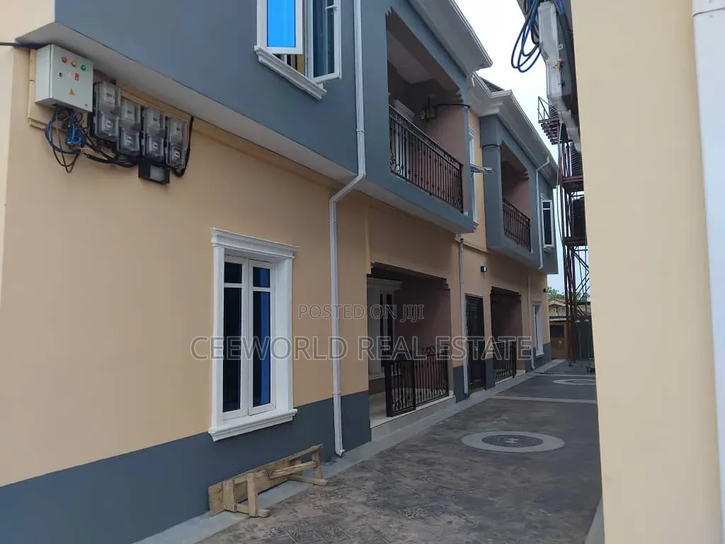 3bdrm Apartment in Alakia Airport Road for rent