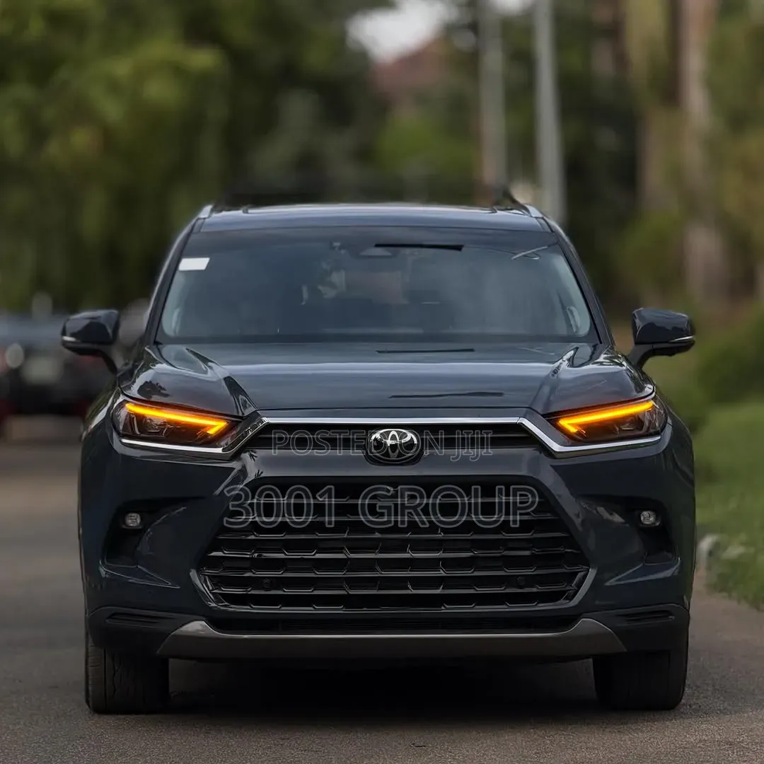 Toyota Grand Highlander Platinum AWD 2024 Blue
