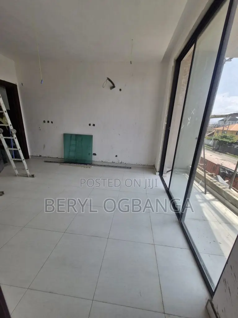 2bdrm Apartment in Ikate for sale