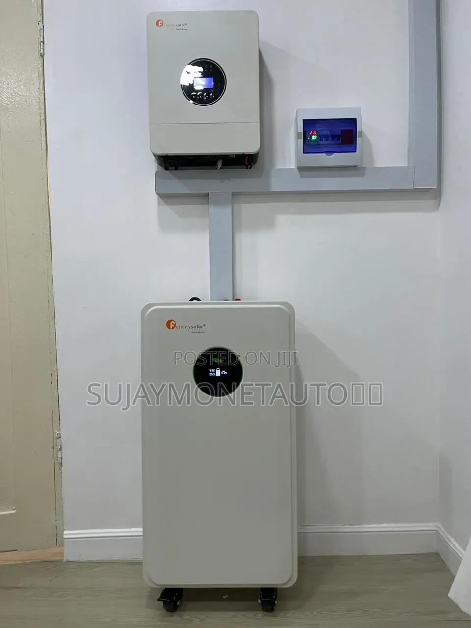 C300 Speed Clock With Solar Installation