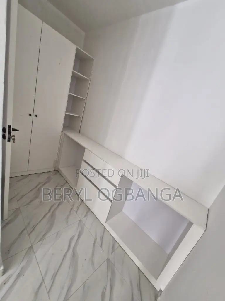 4bdrm Duplex in Ikate for sale