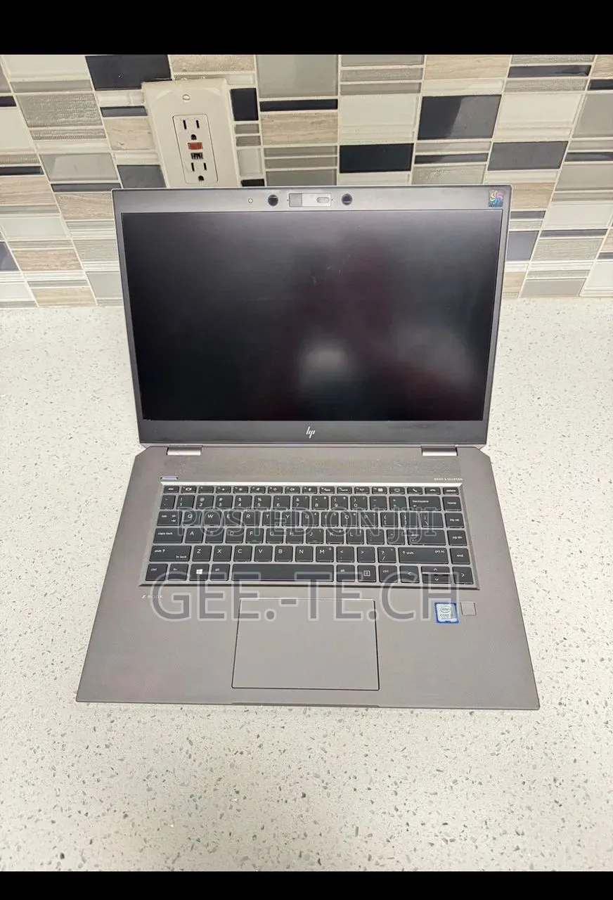 Laptop HP ZBook Studio G5 16GB Intel Core i7 SSD 256GB