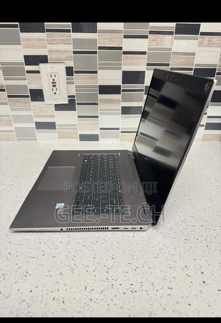 Laptop HP ZBook Studio G5 16GB Intel Core i7 SSD 256GB