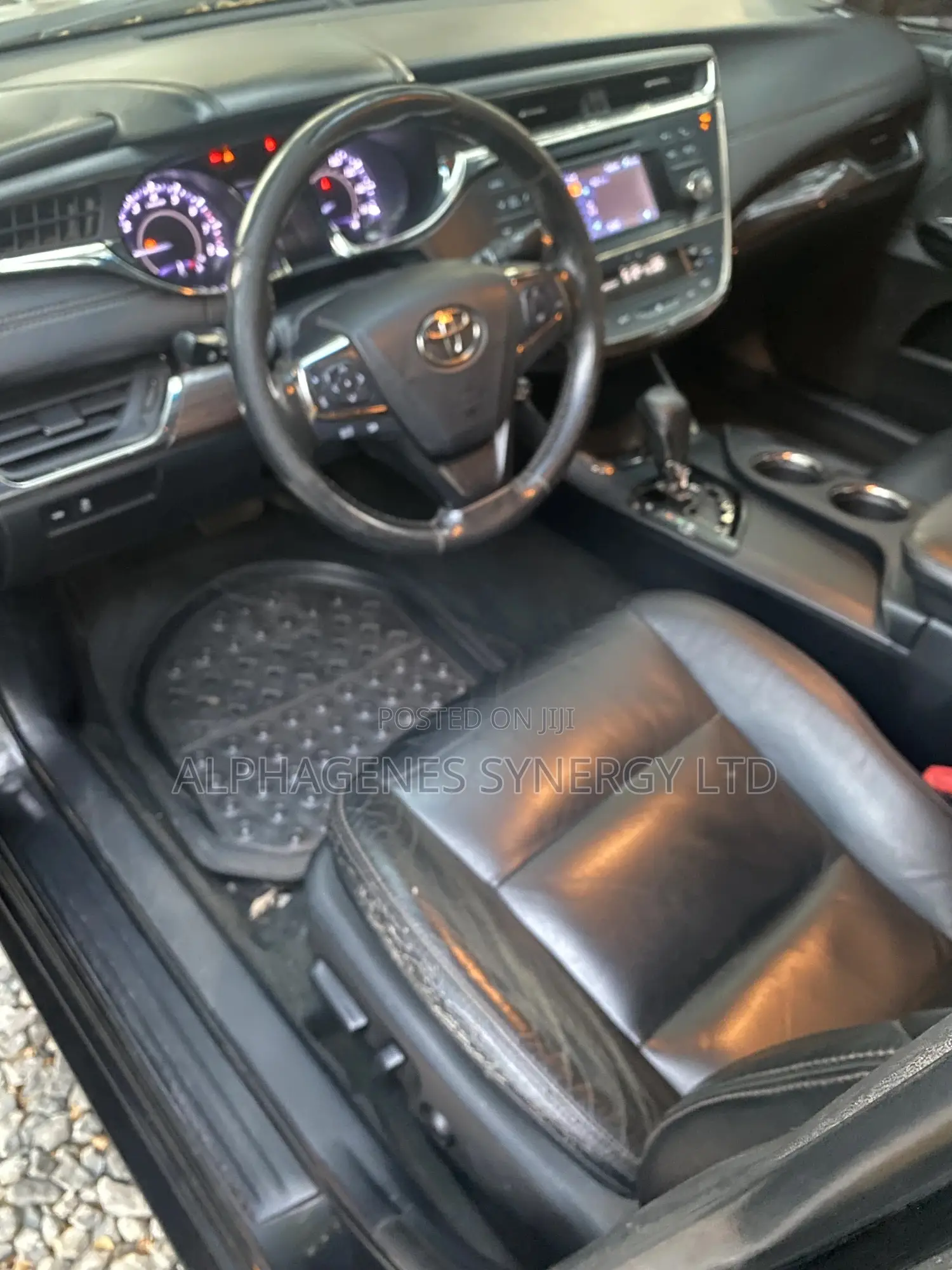Toyota Avalon 2013 Black