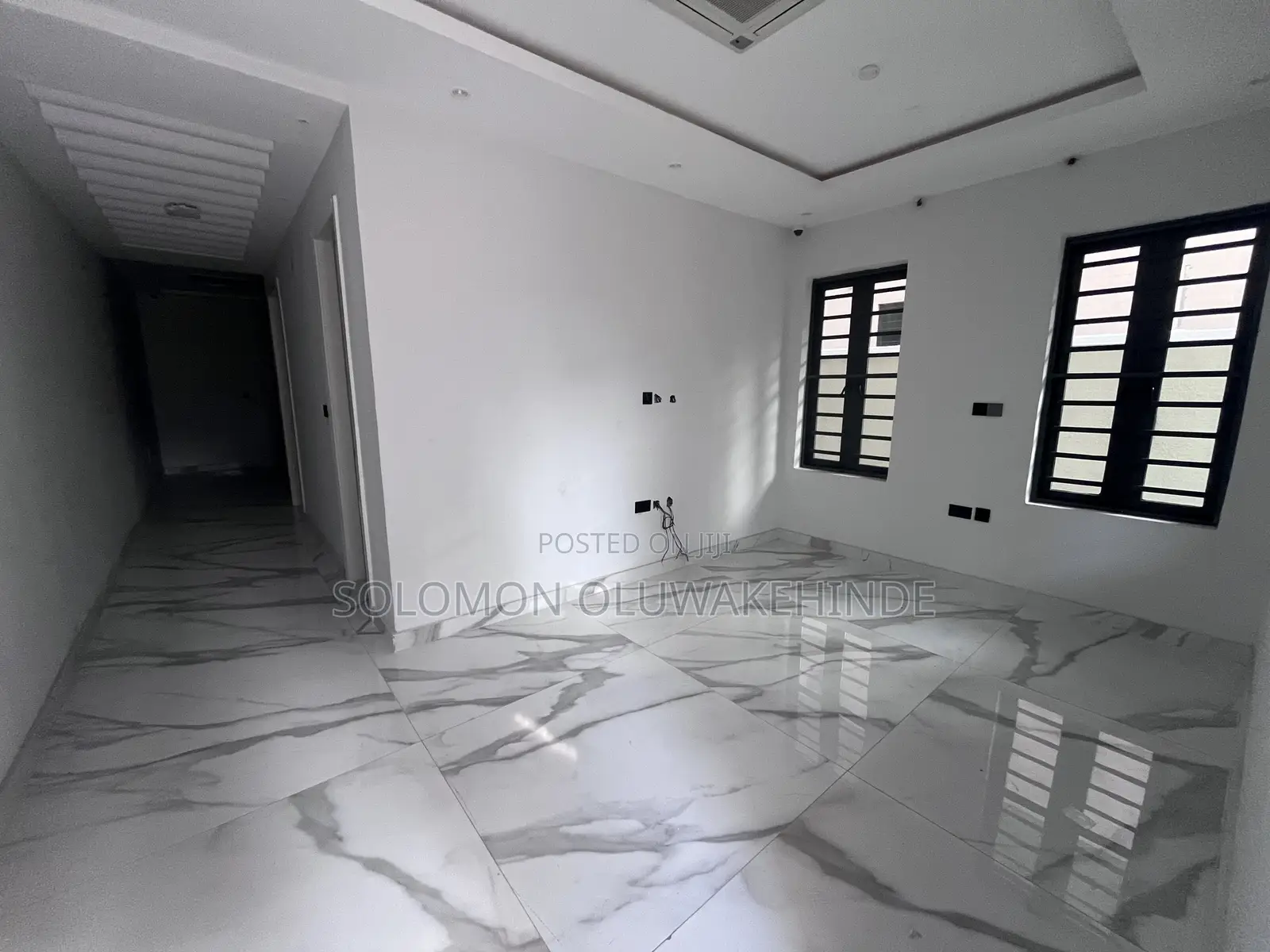 5bdrm Duplex in Ikeja Gra for sale