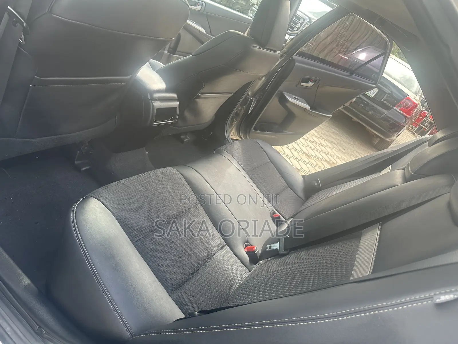 Toyota Camry 2014 Gold
