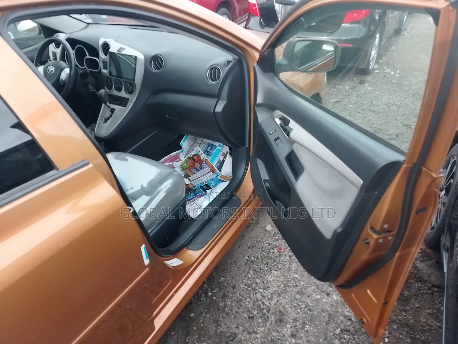 Toyota Matrix 2010 2011. Full Option