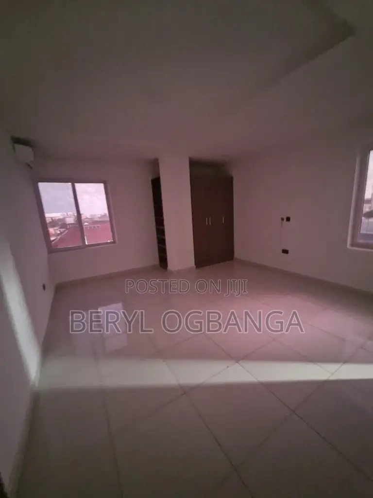 3bdrm Duplex in Ikate for sale