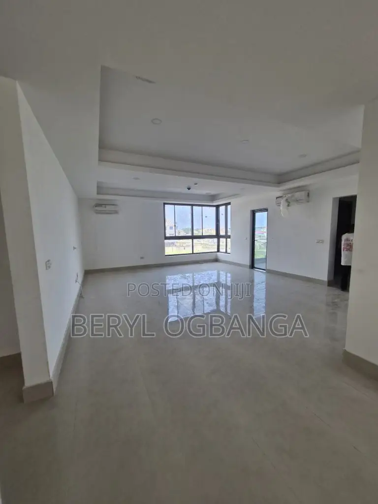 3bdrm Duplex in Lekki Phase 1 for sale
