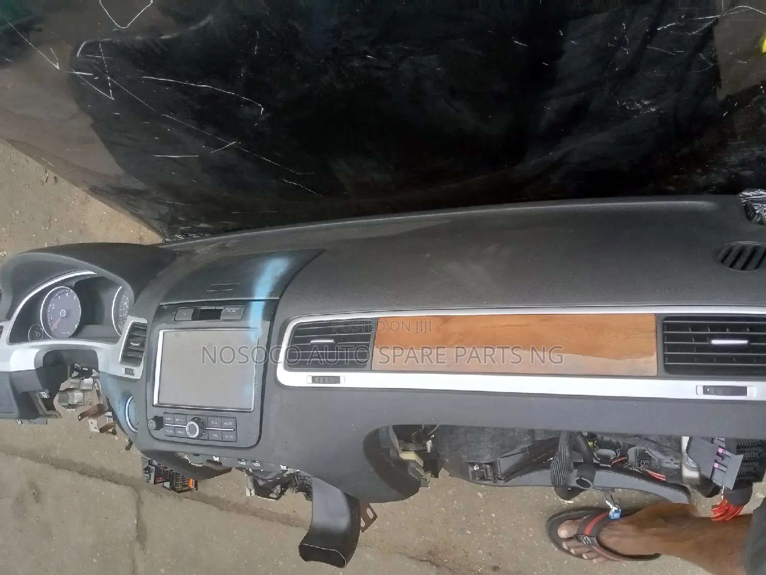 Complete Dashboard Touareg 2013 2016