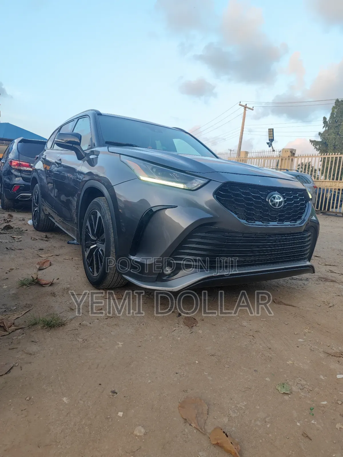 Toyota Highlander XSE 2021 Gray
