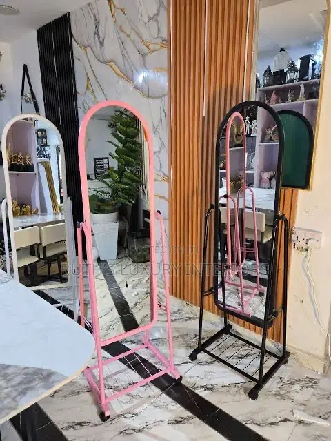 Quality Moveable Standing Dressing Mirror Available in Different Color