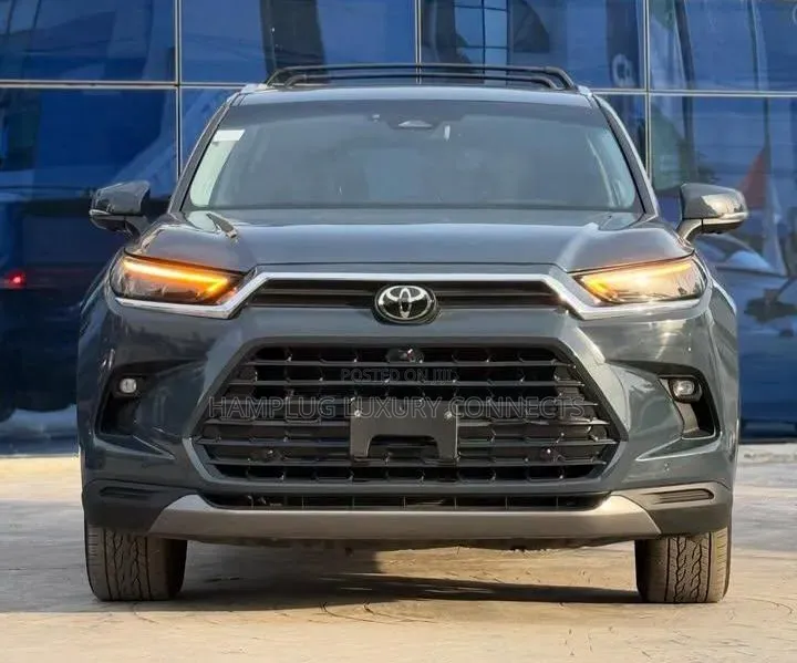 Toyota Highlander 2024 Gray