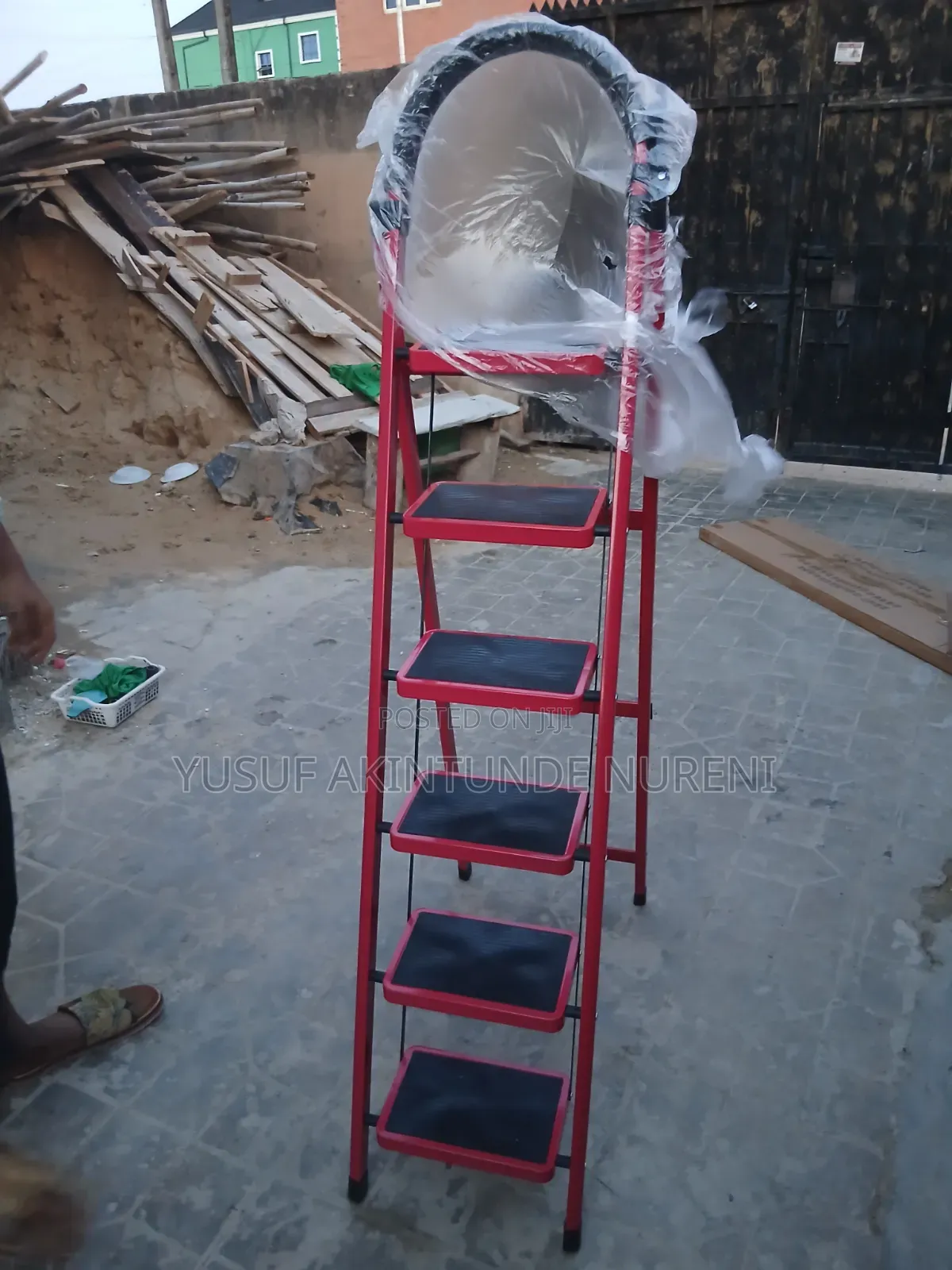 Strong Foldable Step