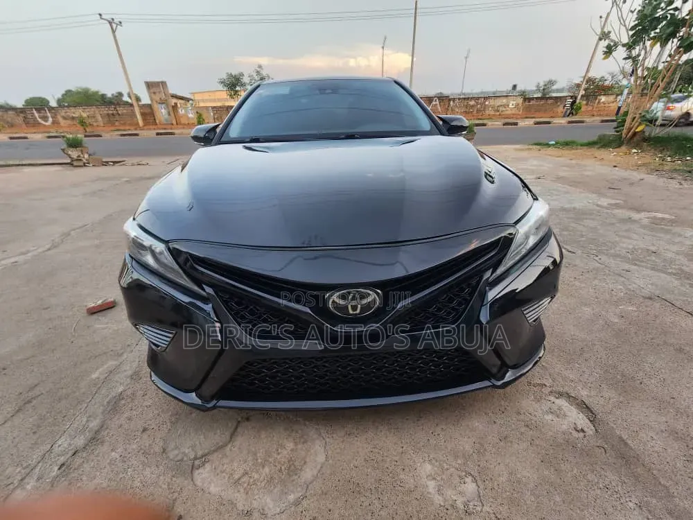 Toyota Camry XSE (2.5L 4cyl 8A) 2019 Black