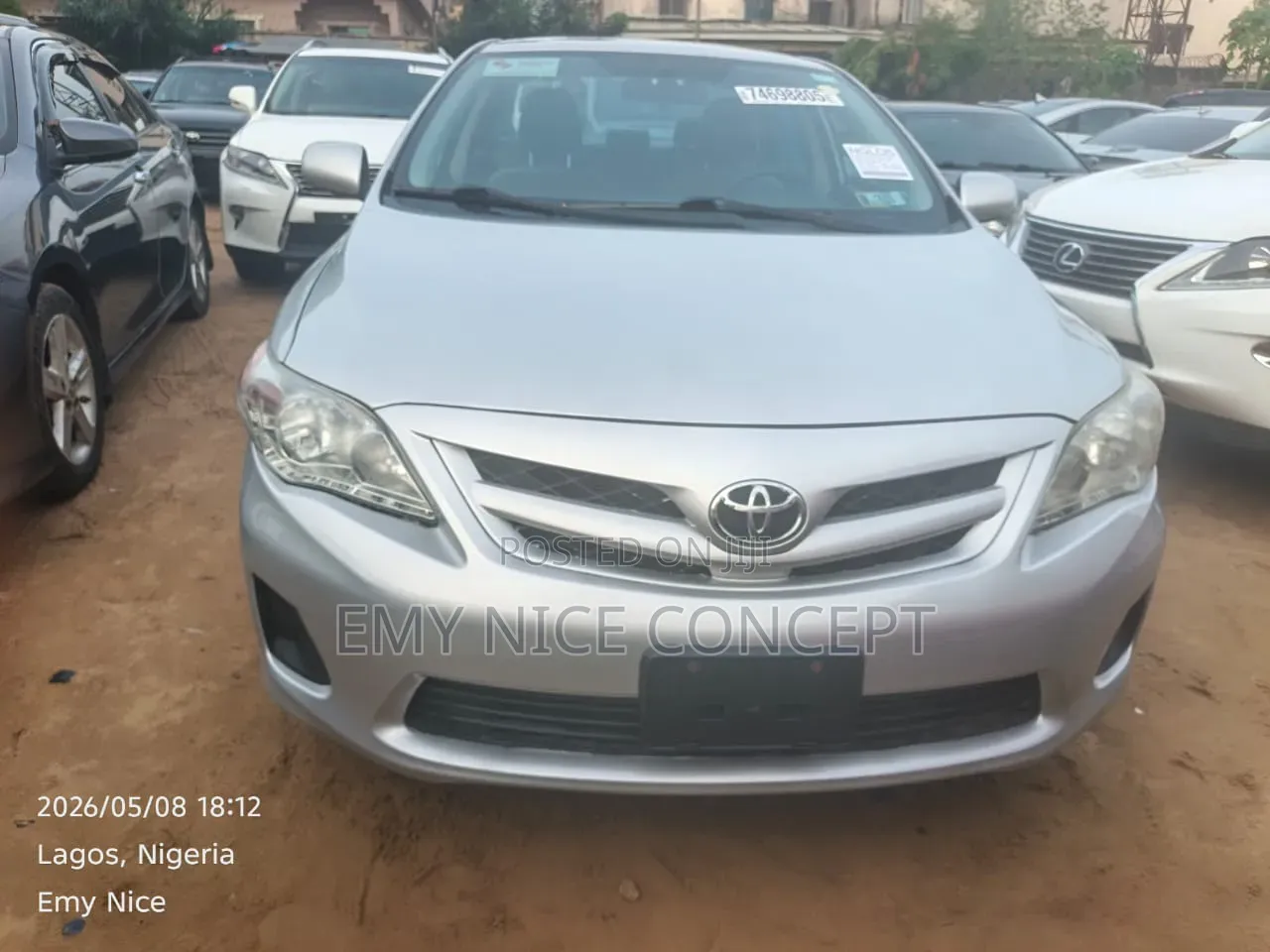 Toyota Corolla LE 4dr Sedan (1.8L 4cyl 4A) 2011 Silver