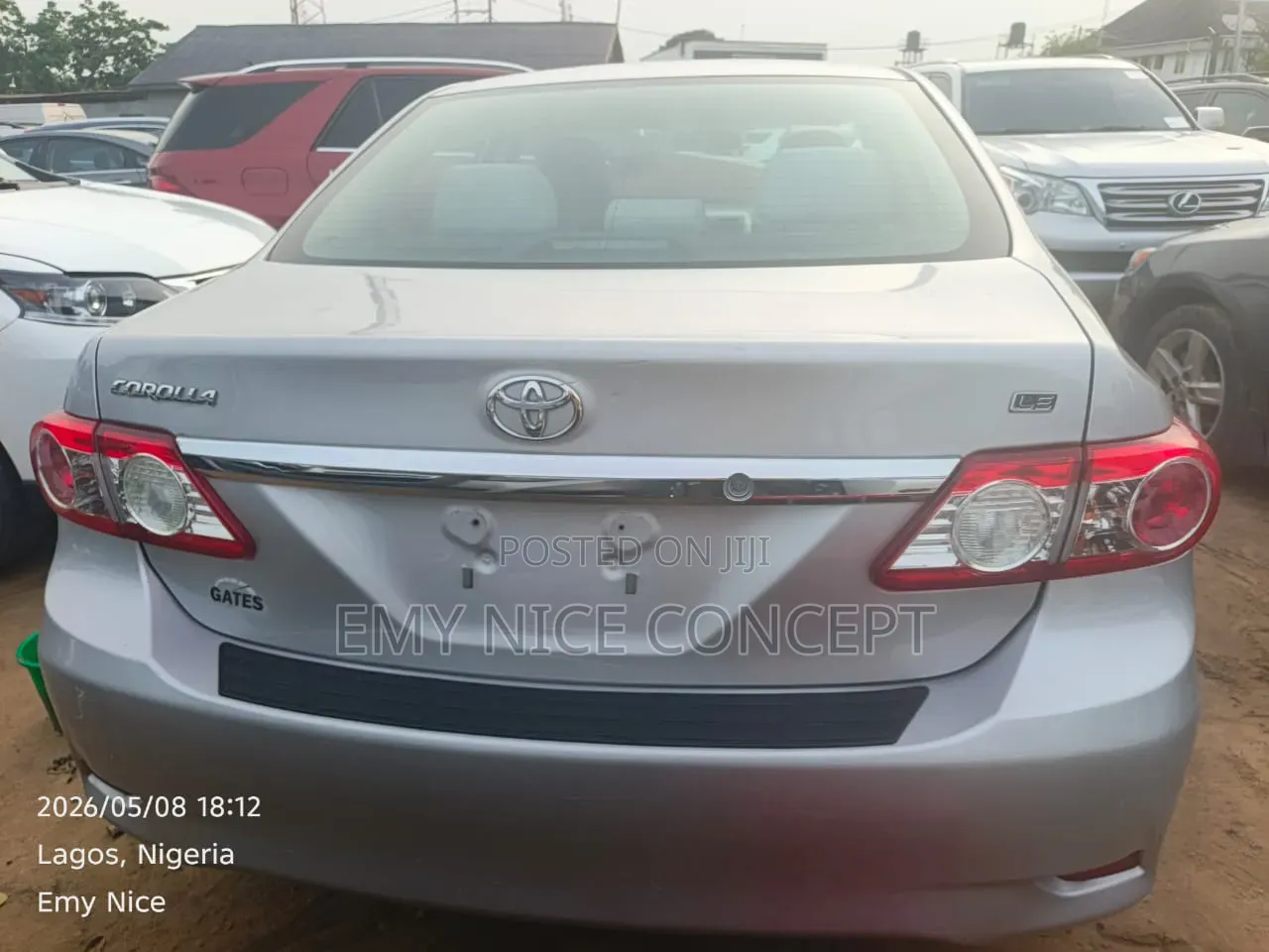 Toyota Corolla LE 4dr Sedan (1.8L 4cyl 4A) 2011 Silver