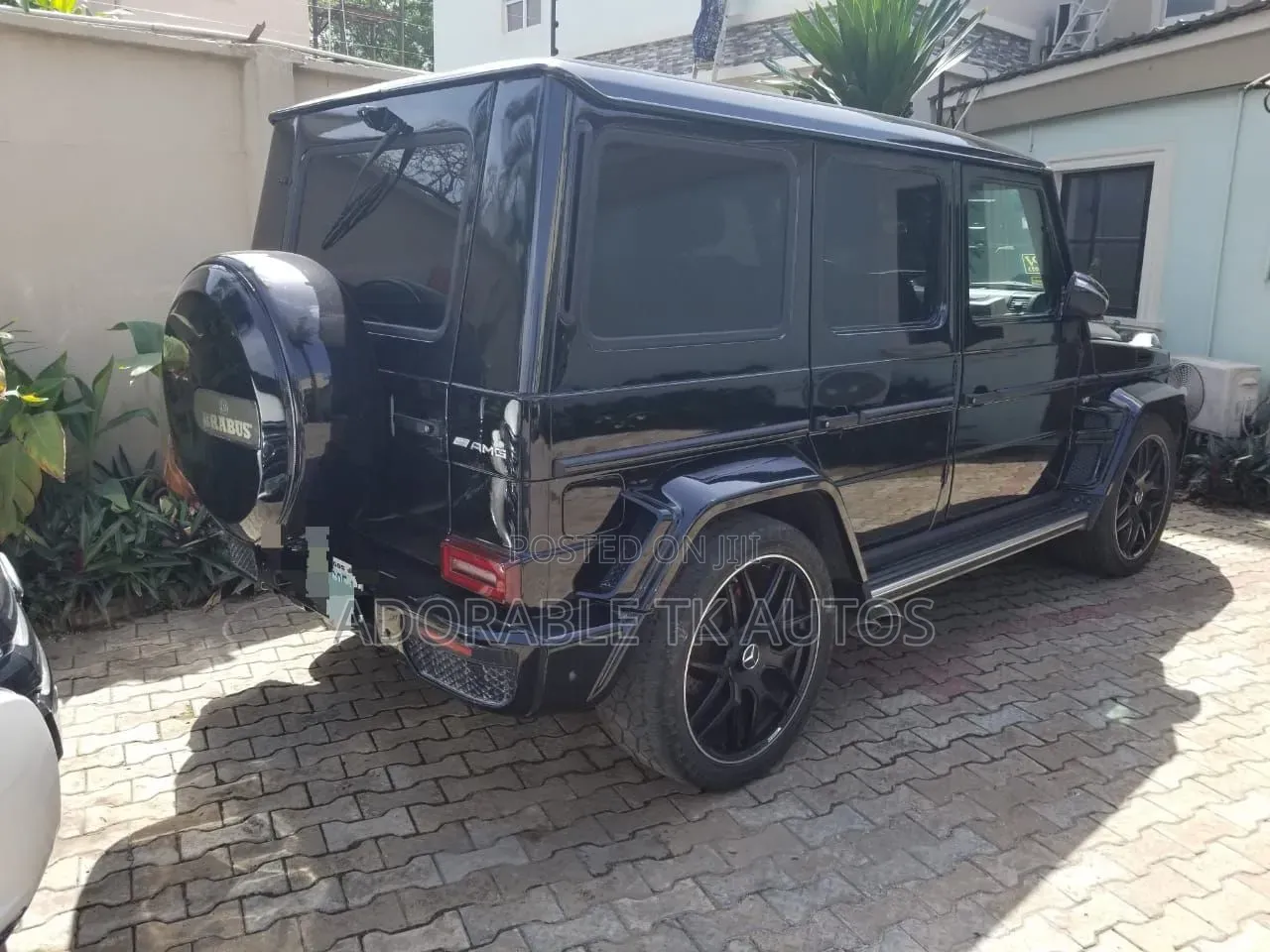 Mercedes-Benz G-Class G63 AMG 4dr SUV 4WD (5.5L 8cyl Turbo 7A) 2014