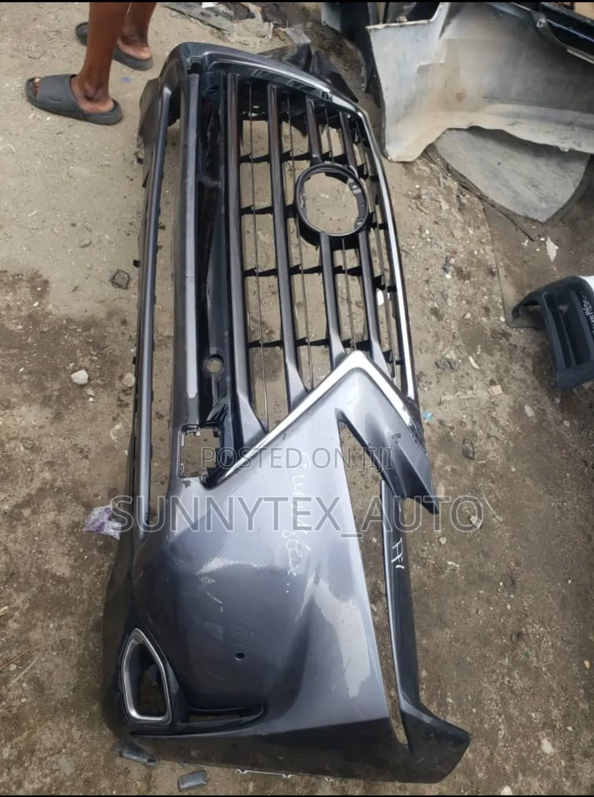Complete Front Bumper Nx200 2012-2015