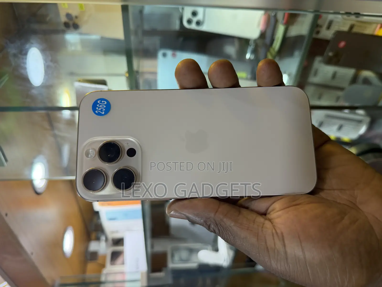Apple iPhone 16 Pro Max 256 GB Gold