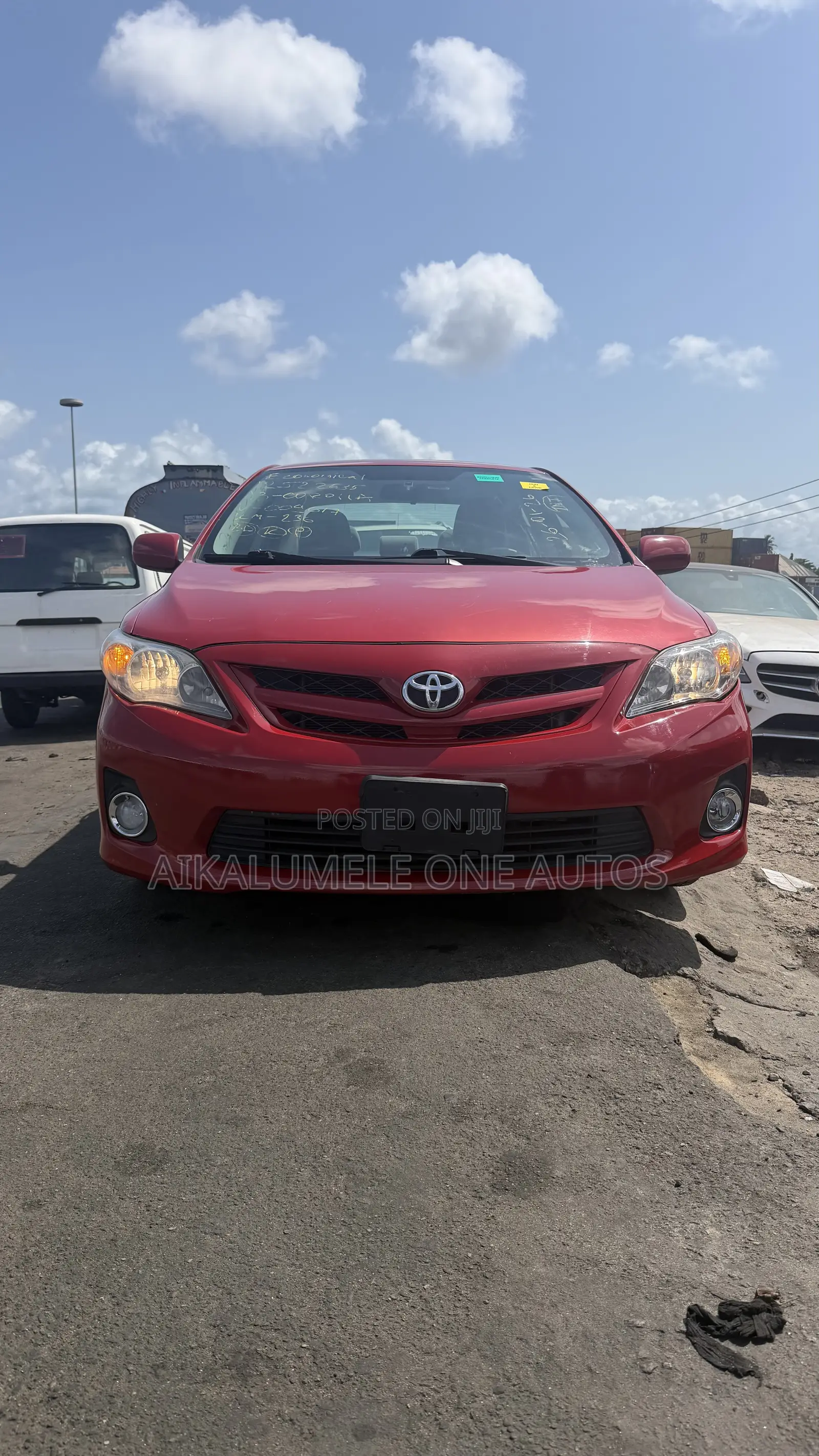 Toyota Corolla LE 4dr Sedan (1.8L 4cyl 4A) 2013 Red