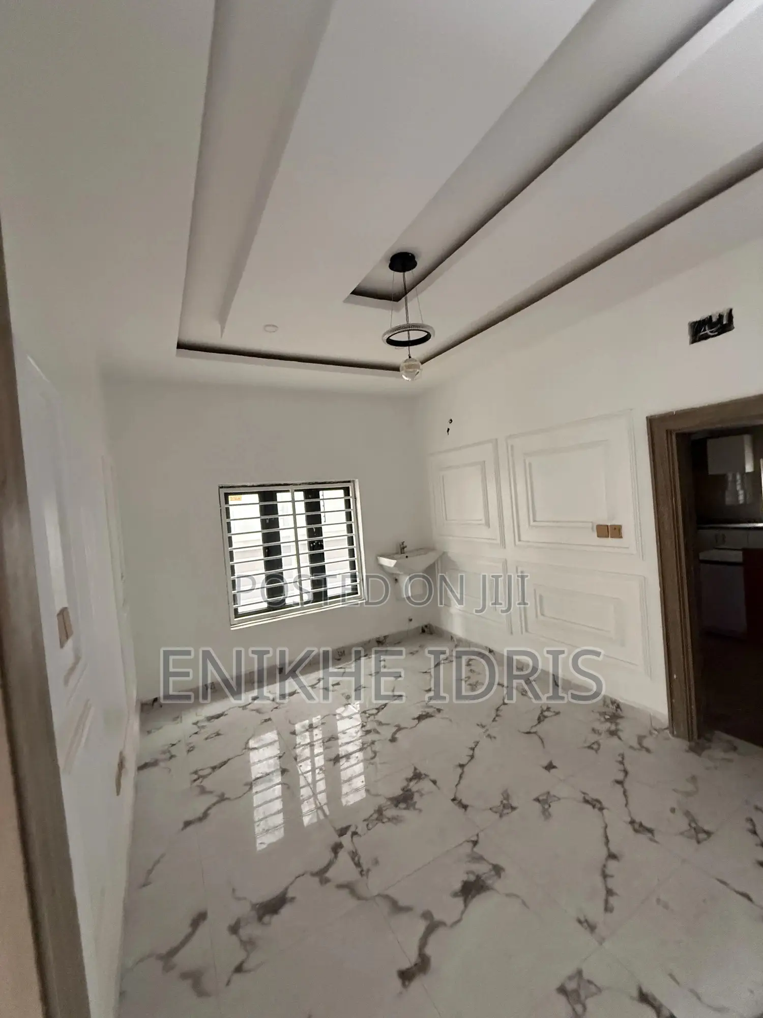 5bdrm Duplex in Vine, Sabon Lugbe for sale