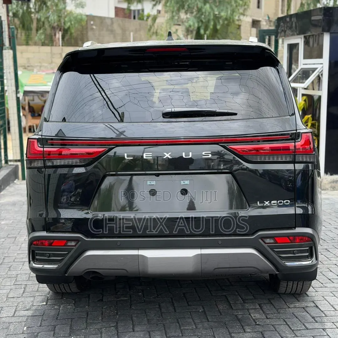 Lexus LX 600 2025 Black