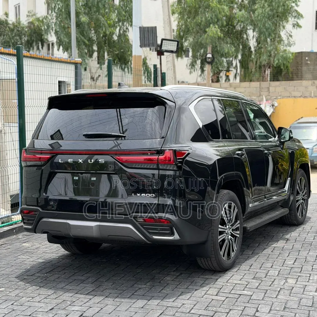 Lexus LX 600 2025 Black