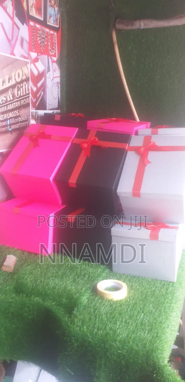 White Quality Gift Box for Gift Item