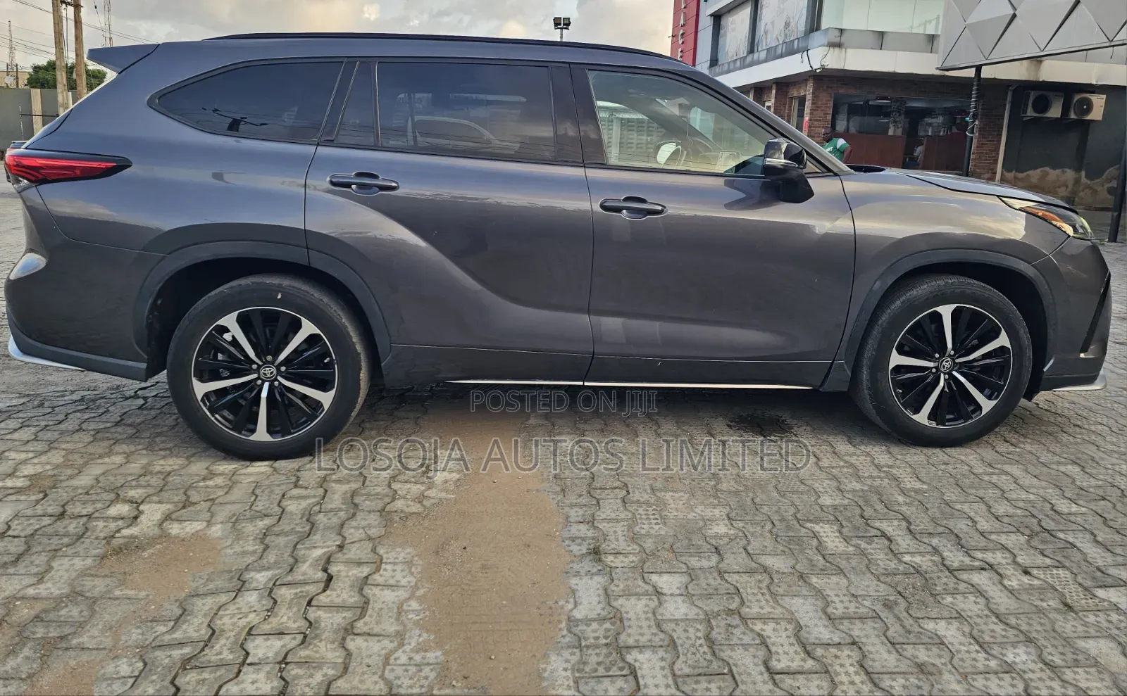 Toyota Highlander XSE 2021 Gray