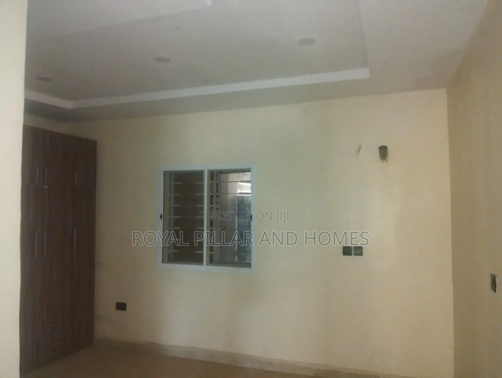 4bdrm Townhouse / Terrace in Brains And Hammer, Life Camp for rent