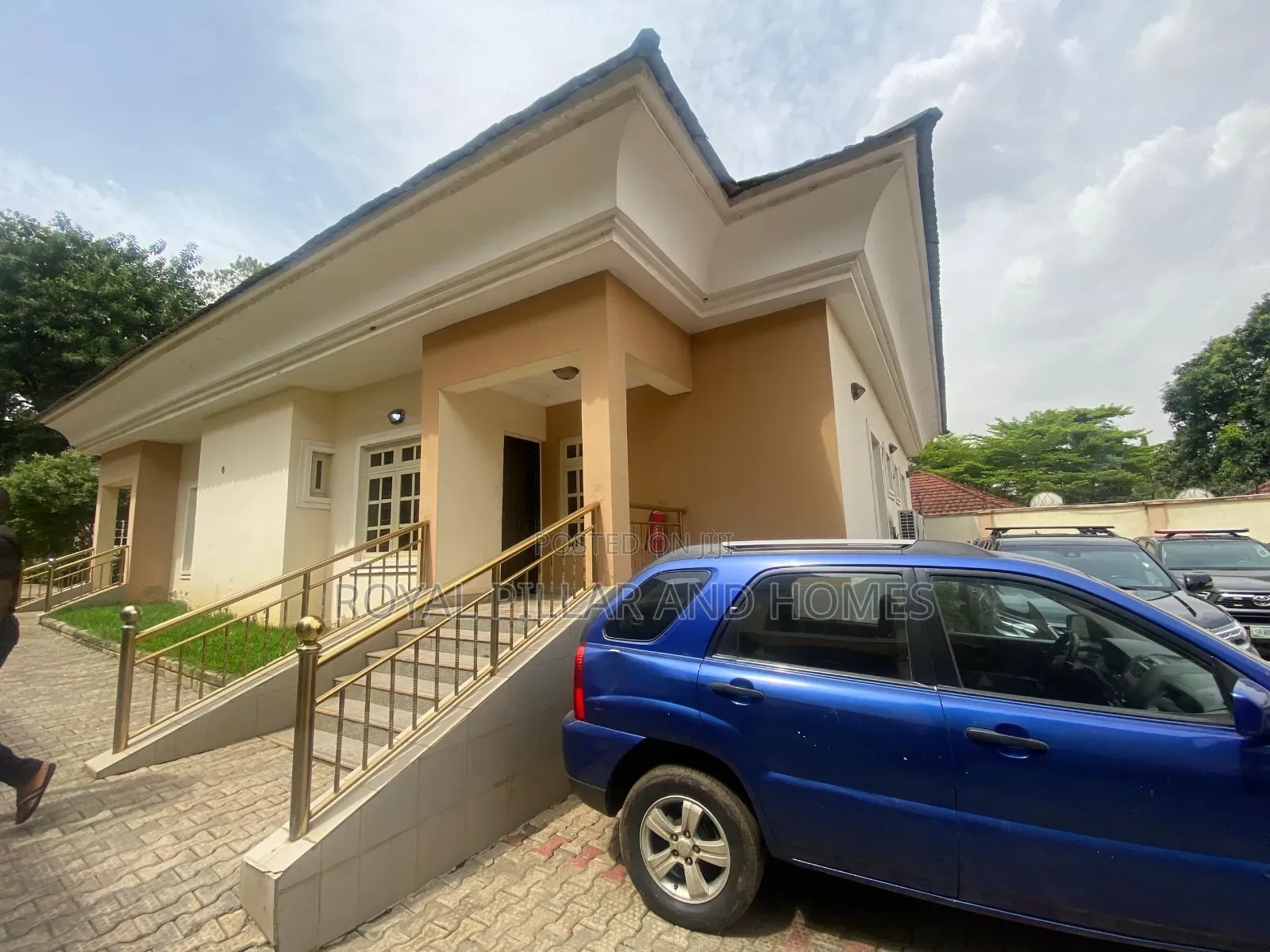 2bdrm Bungalow in Asokoro for rent