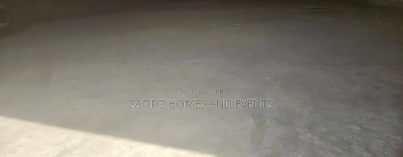 10002m Warehouse at Challenge Near Lagos Ibadan Expressway for Rent