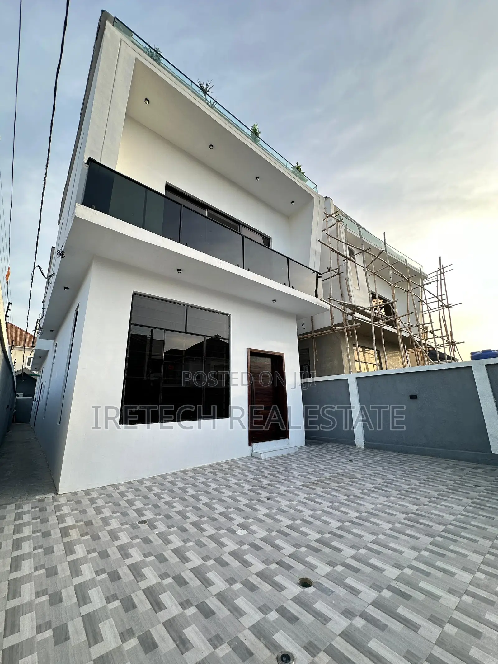 4bdrm Duplex in Ajah Yakoyo, Olokonla for sale