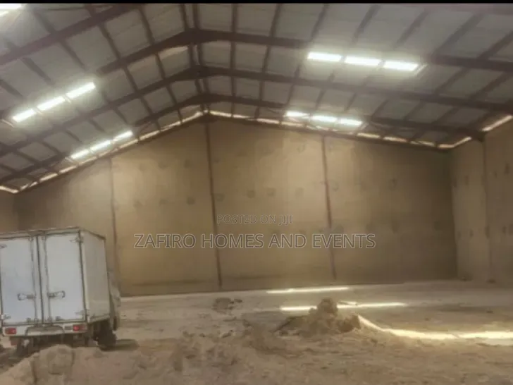10002m Warehouse at Adegoke New Garage Ibadan for Rent