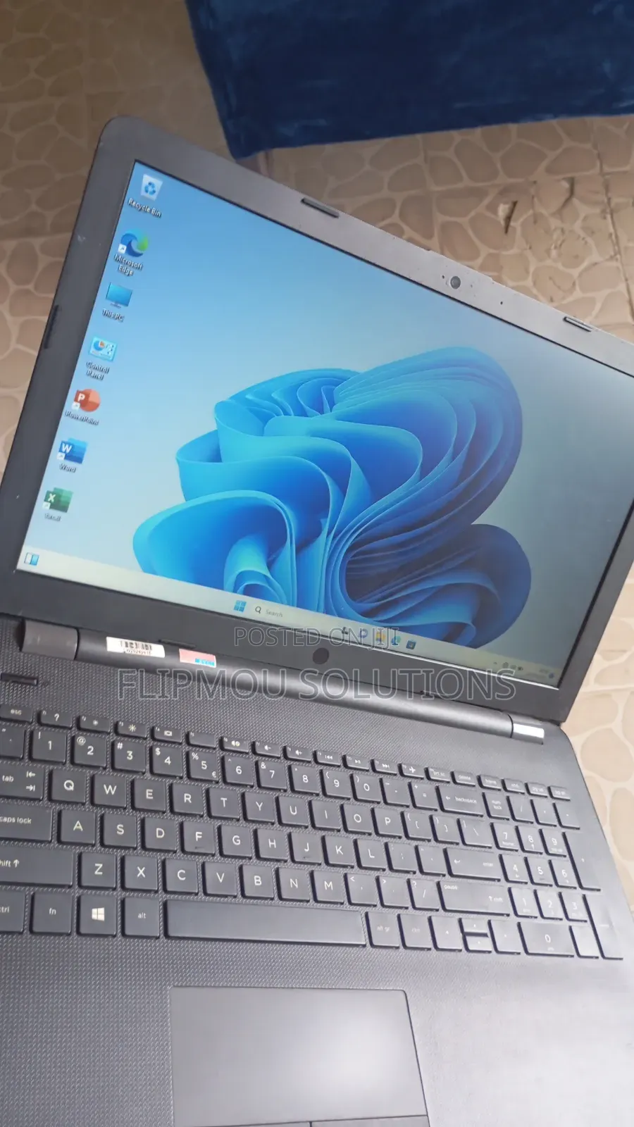 Laptop HP 15 8GB Intel Core i3 SSHD (Hybrid) 250GB