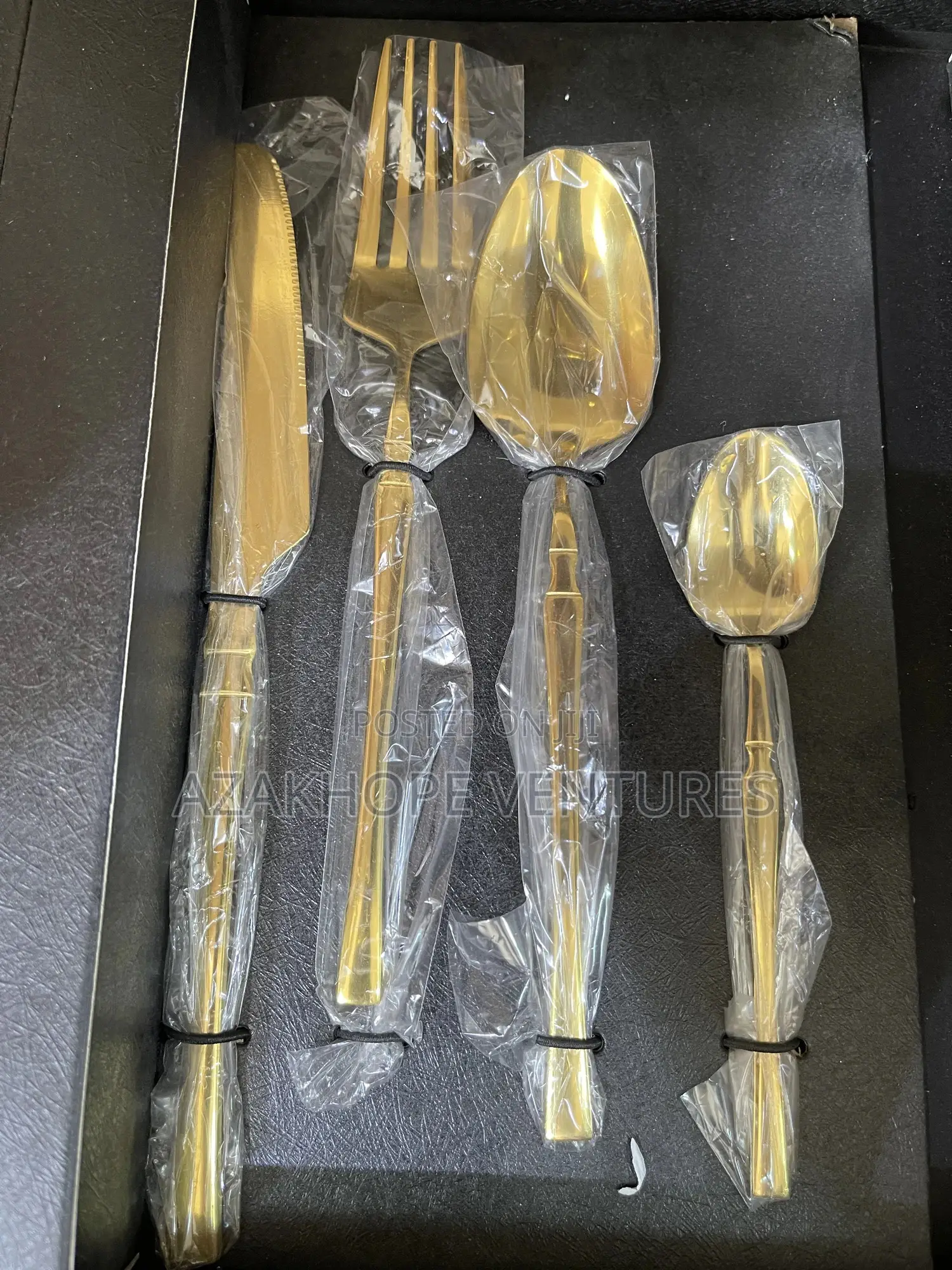 Gold-Plated Stainless Steel Cutlery Set