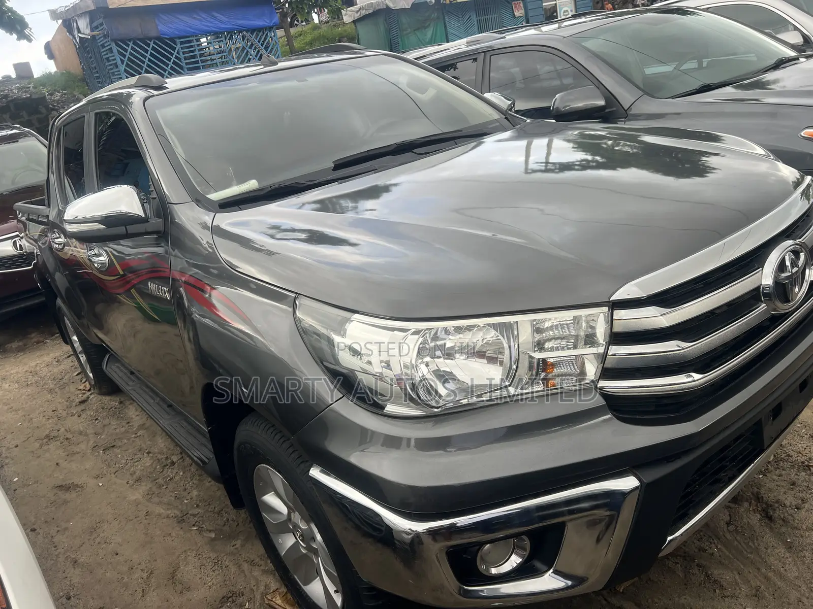 Toyota Hilux 2021 Gray