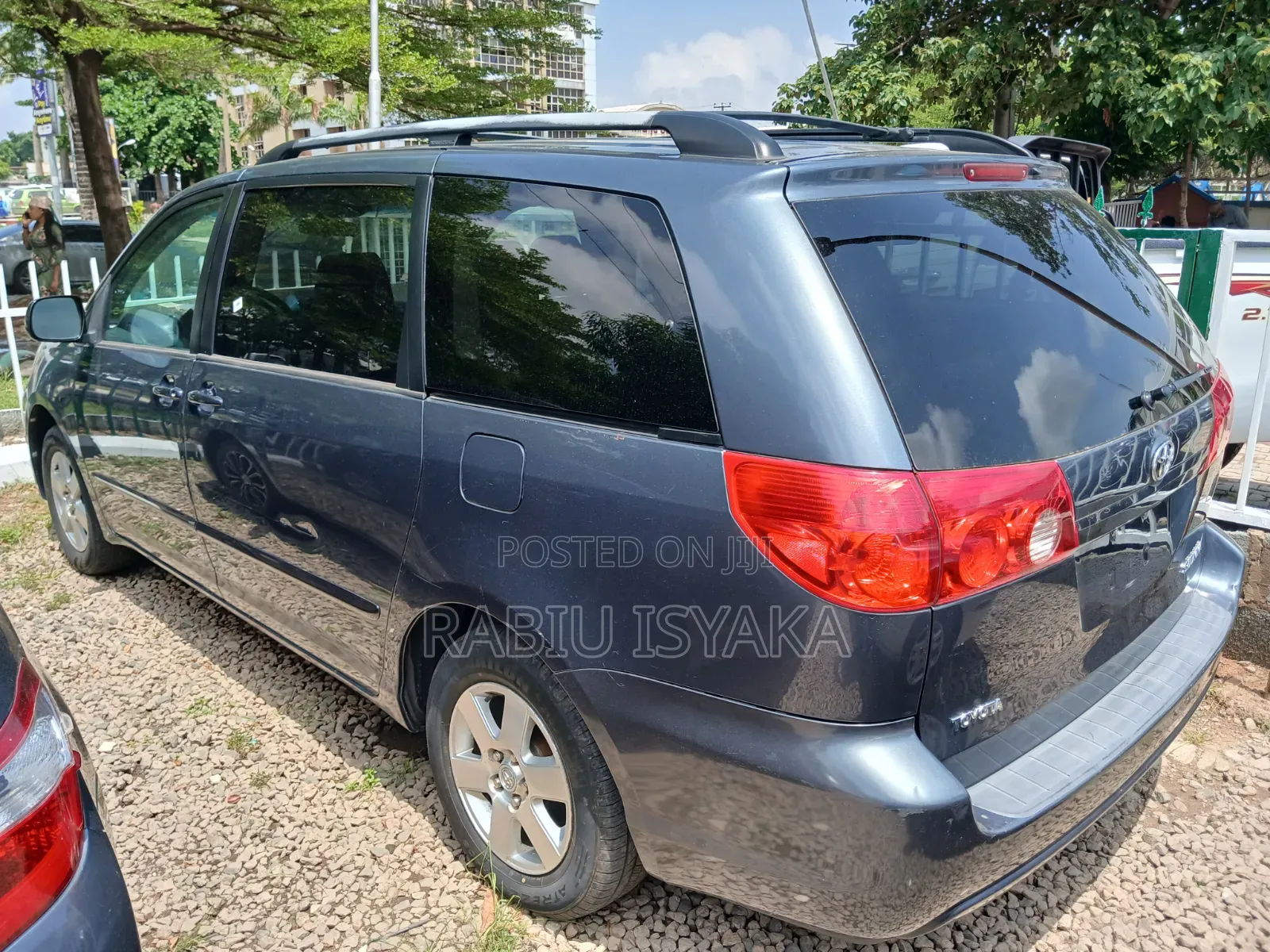 Toyota Sienna 2009 Gray
